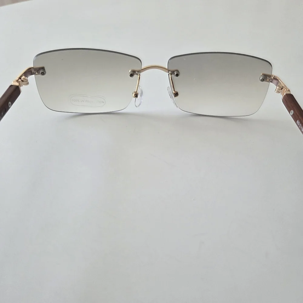 NWT Rimless Gray Lens Wayfare Wood‎ Temple Sunglasses Gold Accent UV 400 133mm